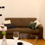 Апартаменты Hostmate - - Pistrucci